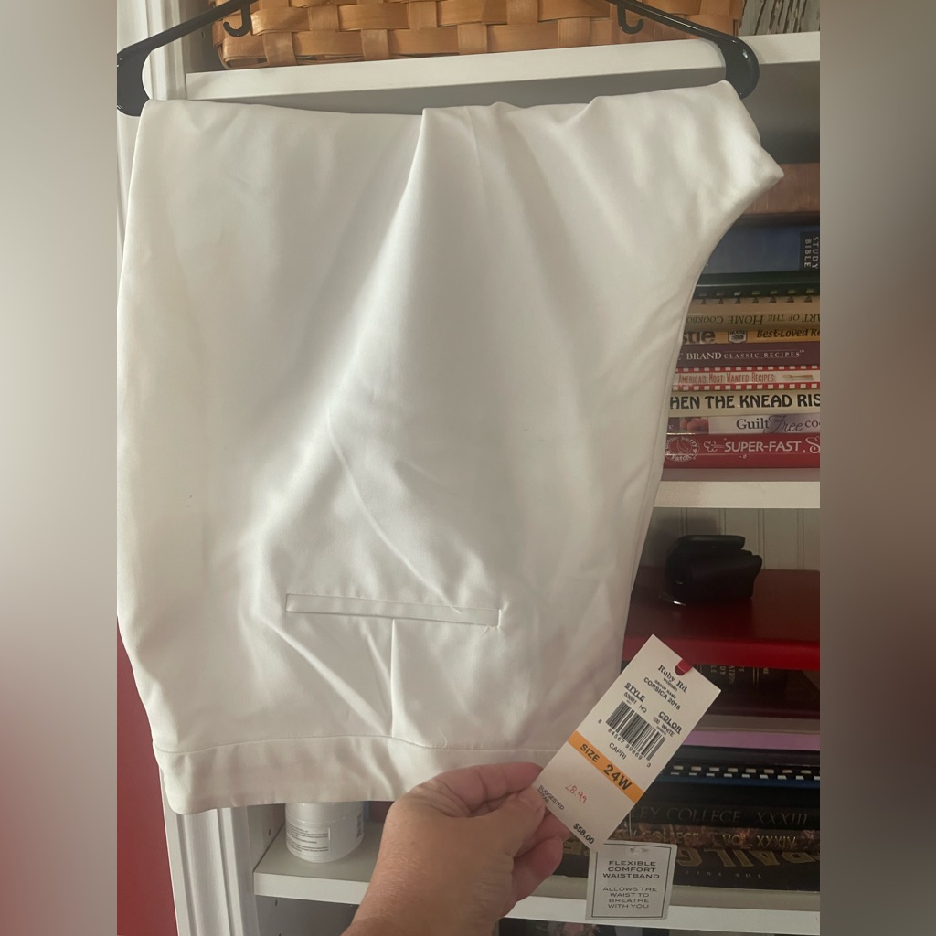 Ruby Rd Capri Pants.